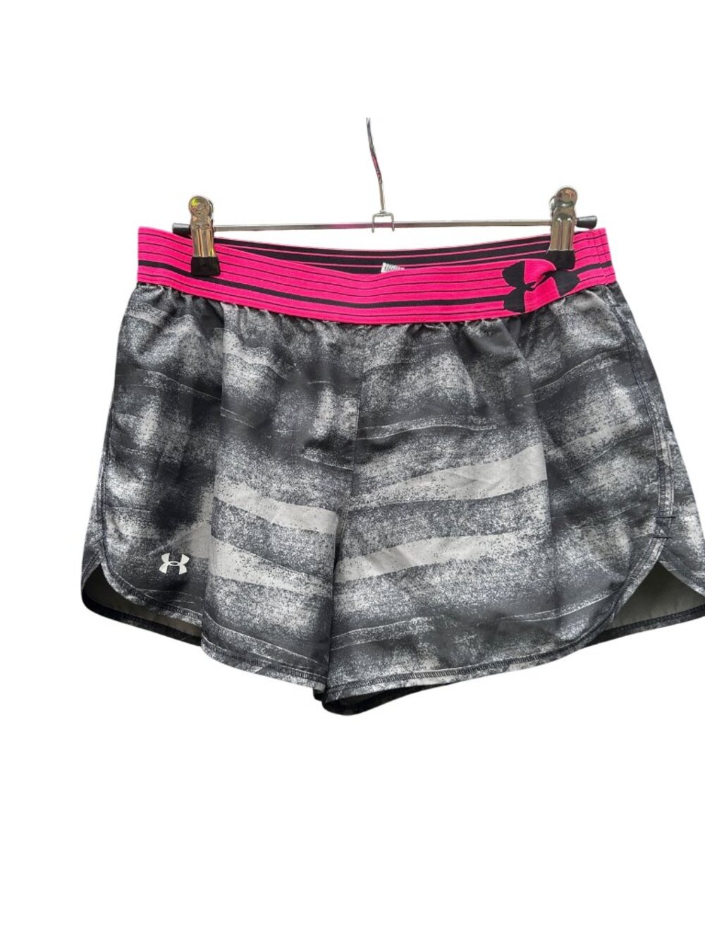 Under Armour Womens Small HeatGear Running Shorts Black Pink Ribbon 1960